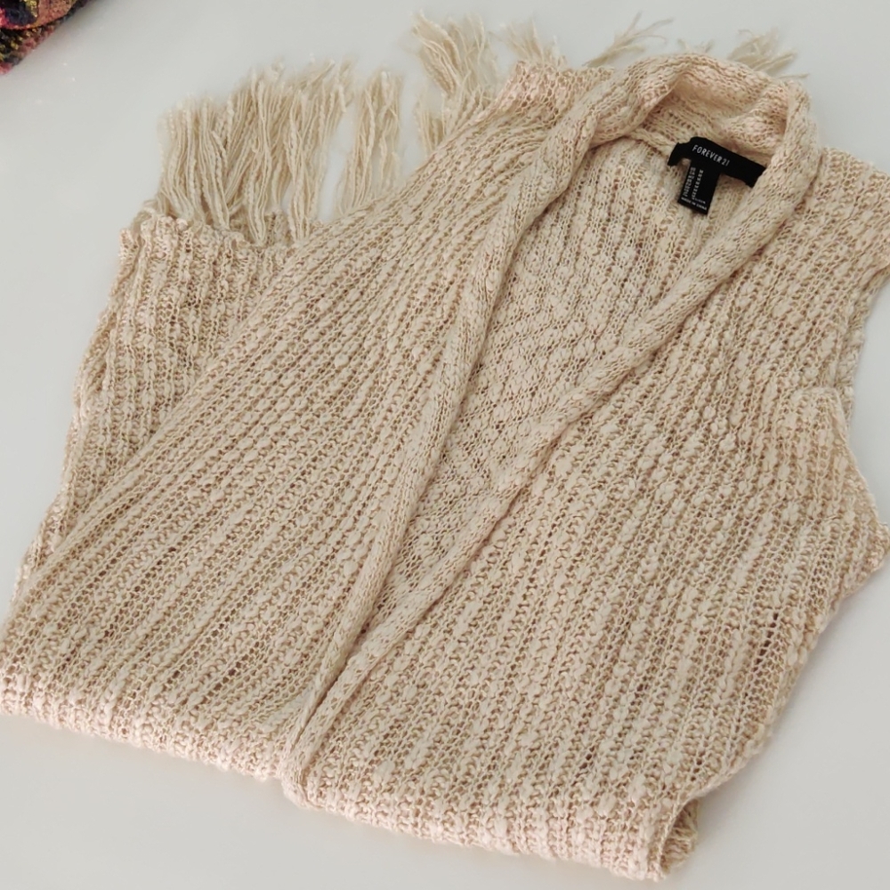 FOREVER 21 OPEN LONG KNIT VEST